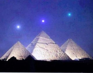 Piramidi-e-Orione