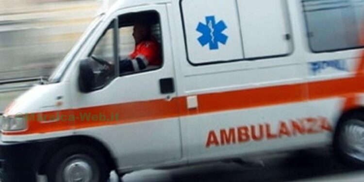 2360760 2358 ambulanzacorre