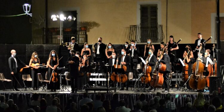 Orchestra Filarmonica Vittorio Calamani