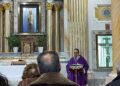 Padre Giancarlo celebra la S. Messa
