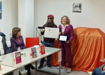 Un saggio inedito sulle cafone di Fontamara consegue il secondo posto nella seconda edizione del Premio Agrorinasce 2 Un saggio inedito sulle cafone di Fontamara consegue il secondo posto nella seconda edizione del Premio Agrorinasce