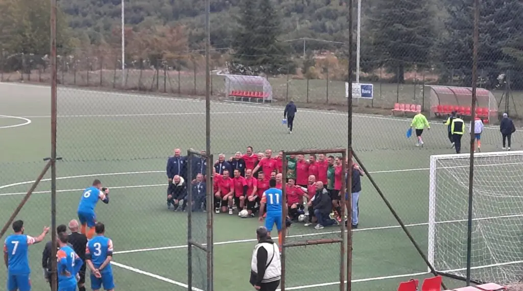 COLLELONGO, DOPO TRE ANNI SI TORNA A GIOCARE AL CAMPO SPORTIVO “GIOVANNI SUCAPANE” 1 Campo Collelongo