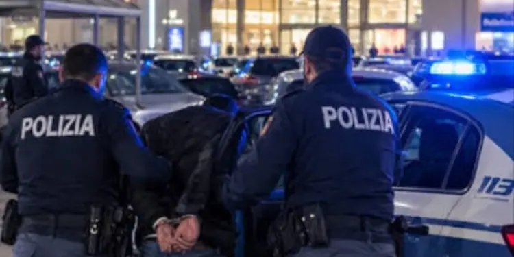 AVEZZANO, COLPO DA OLTRE 1.500 EURO ALL’IPERCOOP, ARRESTATI DUE CITTADINI STRANIERI PER RAPINA E RESISTENZA A PUBBLICO UFFICIALE