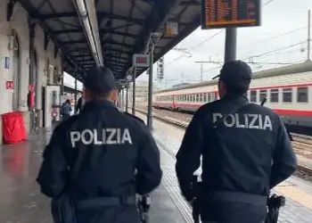 FURTO CON STRAPPO AD AVEZZANO. UN ALTRO ARRESTO DURANTE I CONTROLLI STRAORDINARI PRESSO LA STAZIONE FERROVIARIA ED IL TERMINAL BUS 2 FURTO CON STRAPPO AD AVEZZANO. UN ALTRO ARRESTO DURANTE I CONTROLLI STRAORDINARI PRESSO LA STAZIONE FERROVIARIA ED IL TERMINAL BUS